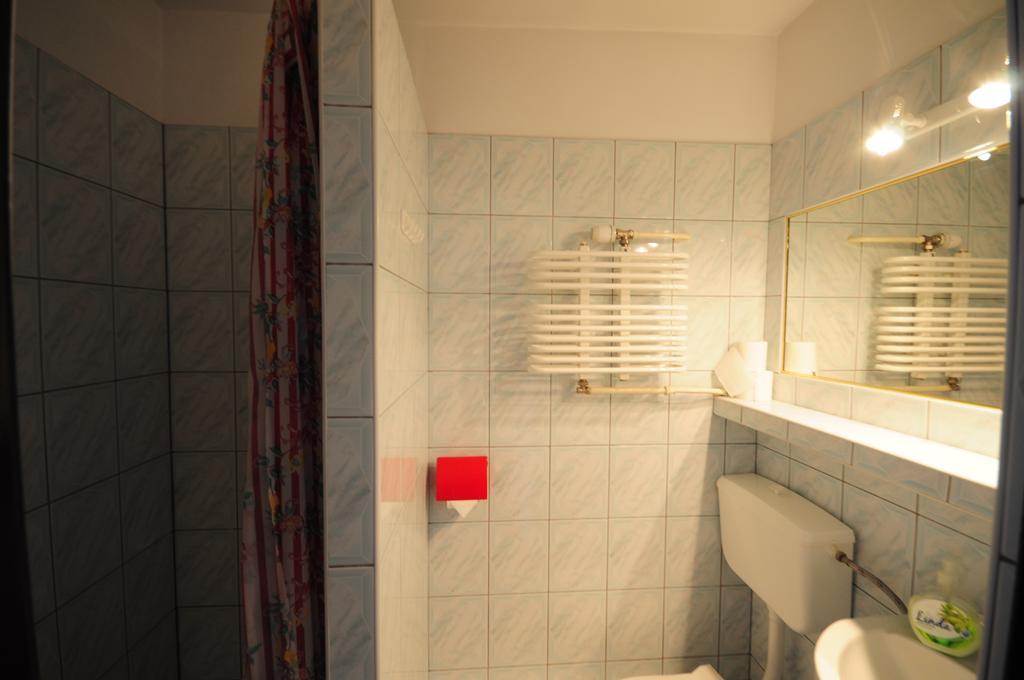 Zajazd Pod Kasztanami Ryn  Bagian luar foto