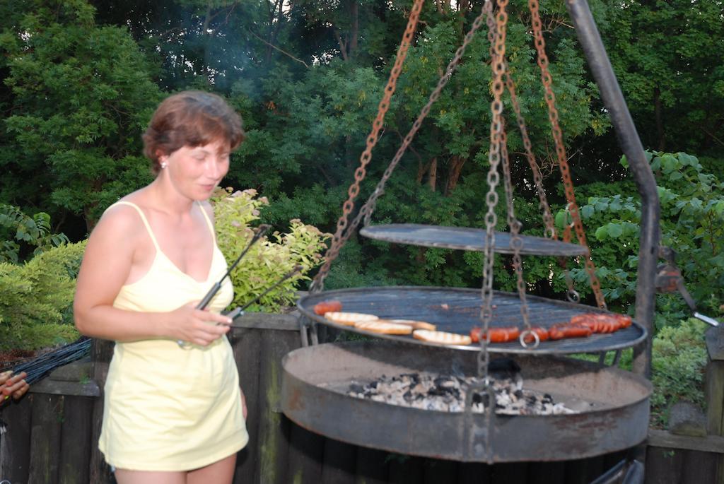 Zajazd Pod Kasztanami Ryn  Bagian luar foto